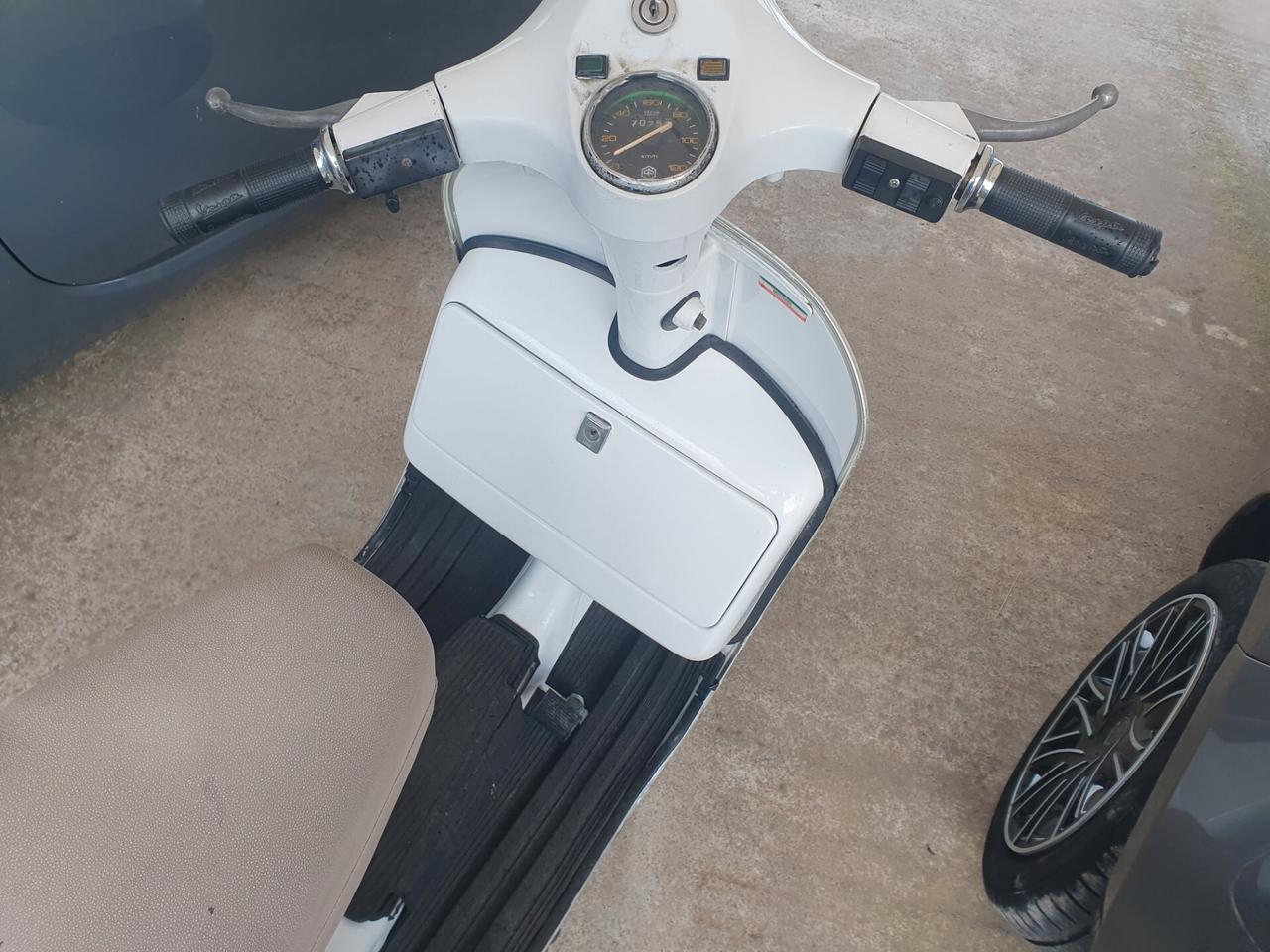 Piaggio Vespa 125 PX