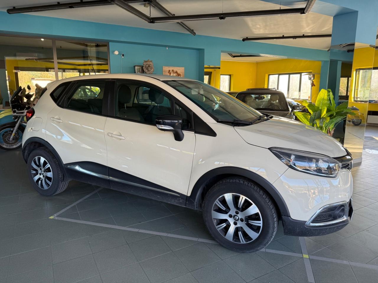 Renault Captur dCi 8V 90 CV EDC Start&Stop Energy Hypnotic