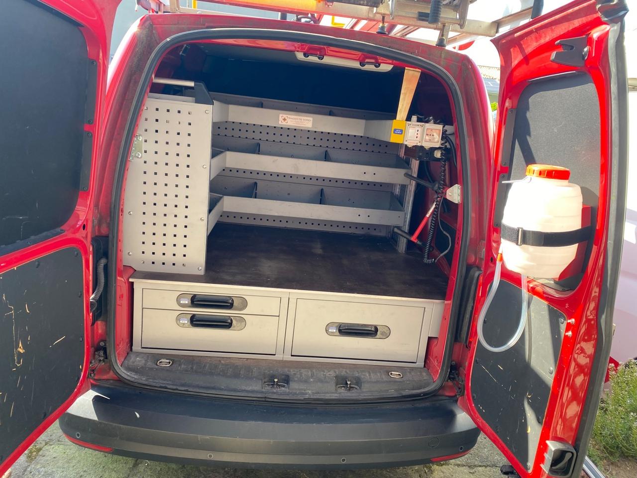 Volkswagen Caddy 2.0tdi 120cv 4motion