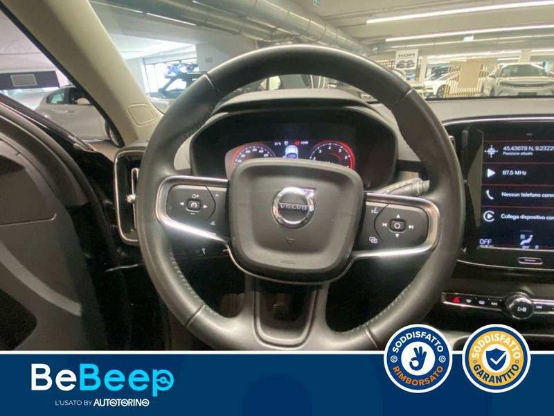 Volvo XC40 1.5 T3 MOMENTUM 163CV MY21