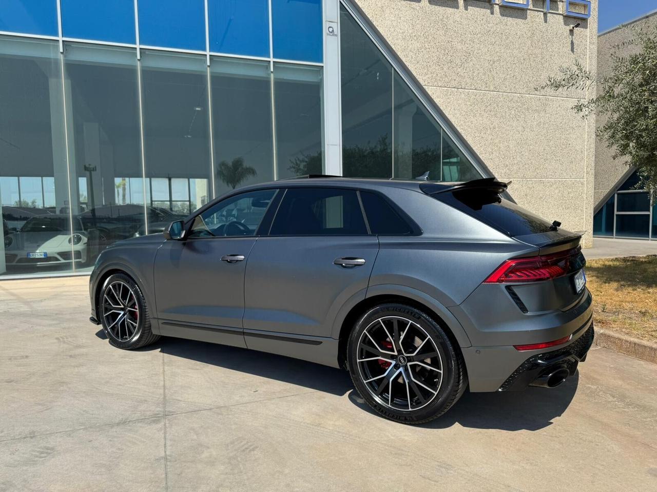 Audi Q8 SQ8 TFSI quattro tiptronic sport attitude possibilità noleggio no scoring