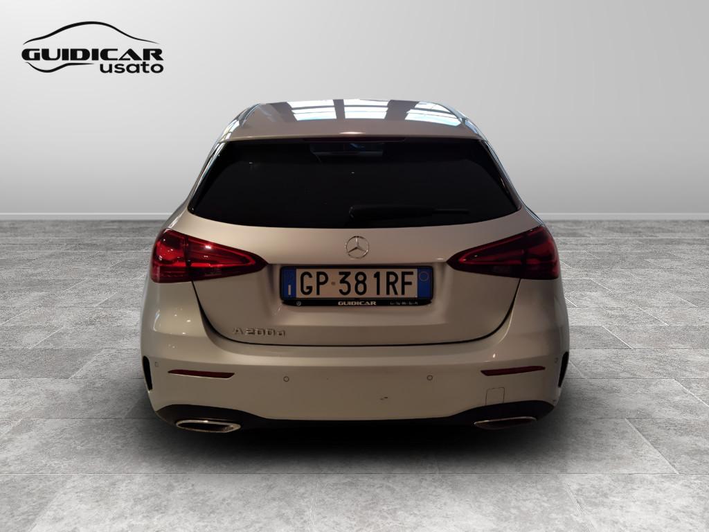 Mercedes-Benz Classe A - W177 2023 - A 200 d AMG Line Advanced Plus auto