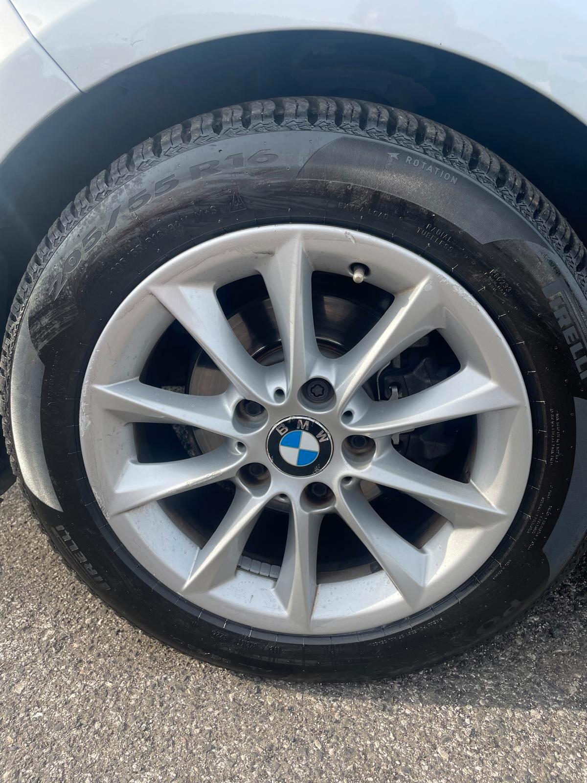 Bmw 118 118d 5p. Urban