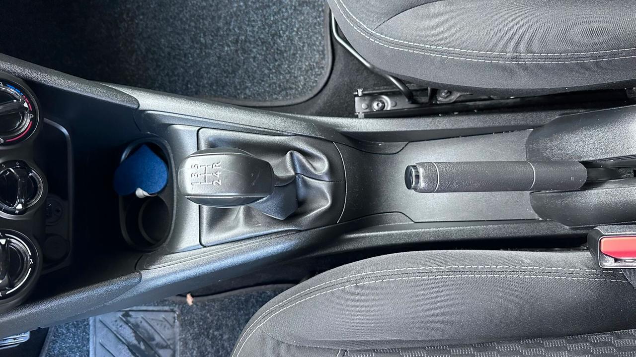 Peugeot 208 PureTech 82 5P Allure NEOP GPL 2018 LEGGI TESTO