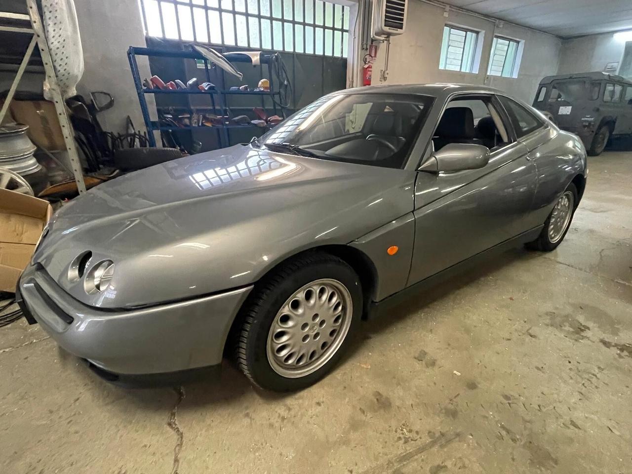 Alfa Romeo GTV 2.0i V6 turbo cat