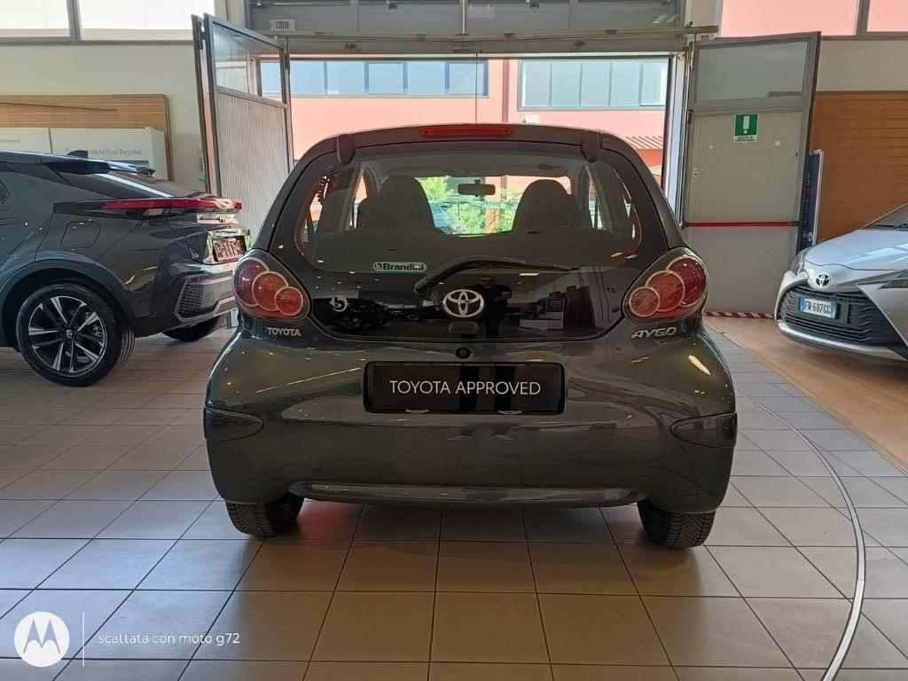 TOYOTA Aygo 2ª serie - Aygo 1.0 VVT-i 69 CV 5 porte x-cool