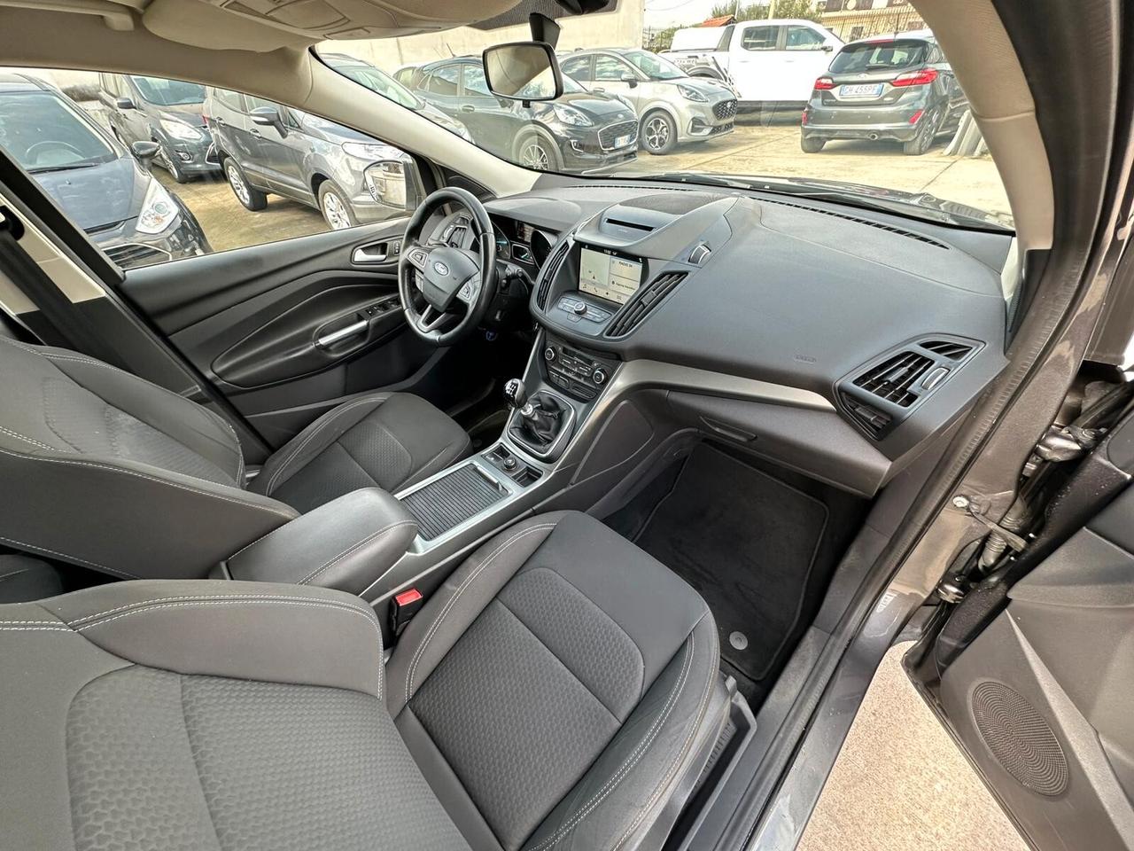 Ford Kuga 1.5 TDCI 120 CV S&S 2WD Titanium