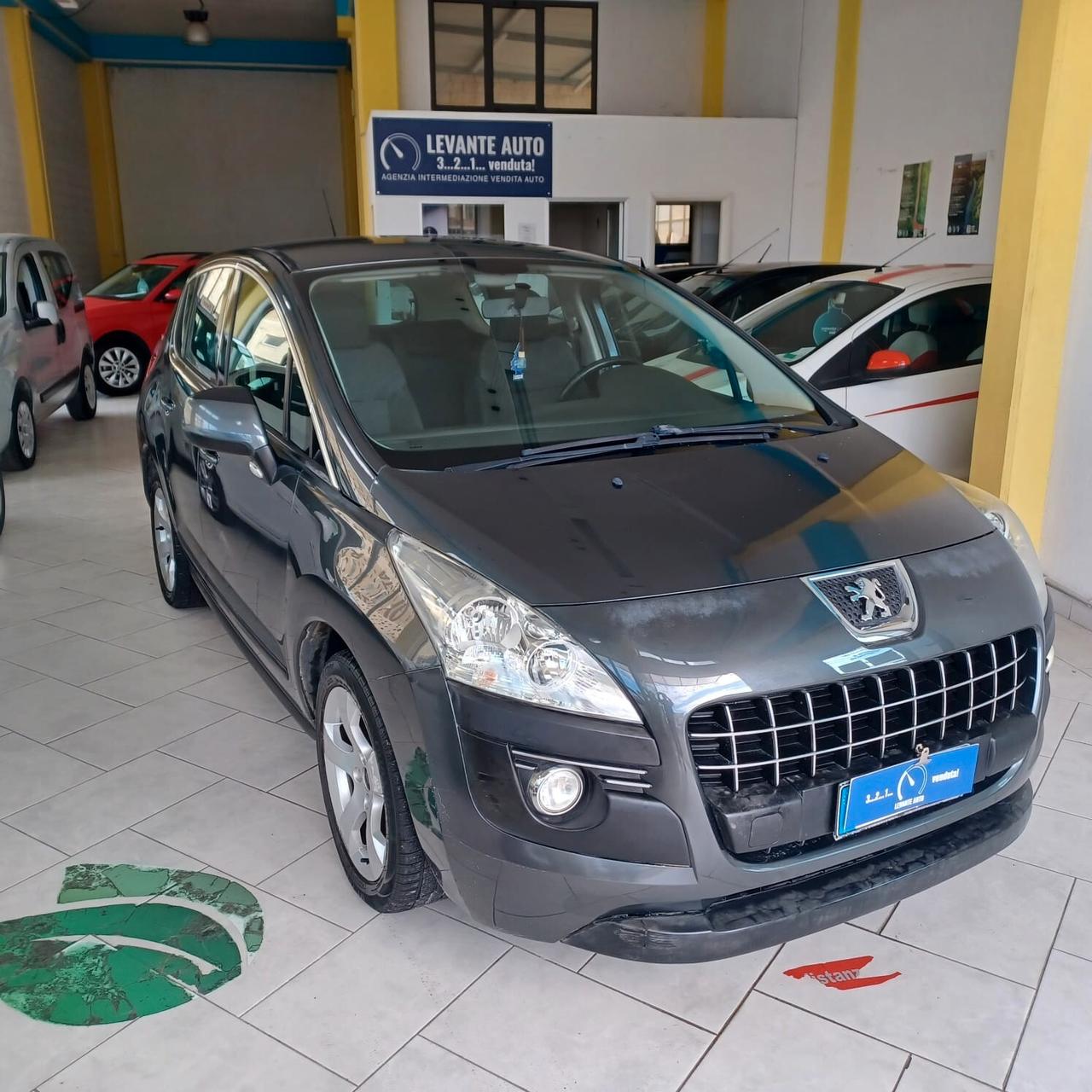 SPAZIOSA IDEALE PER FAMIGLIE 3008 1.6 HDI