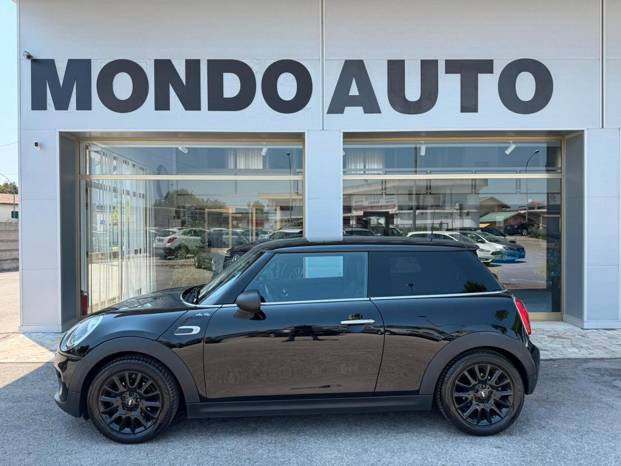 Mini One (F56) 1.2 102cv NEOPATENTATI