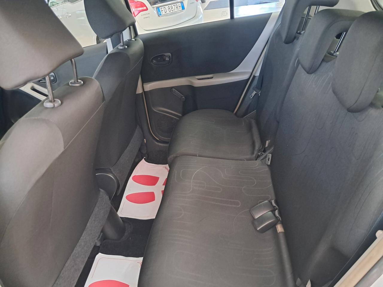 Toyota Yaris 1.0 5 porte Sol GPL