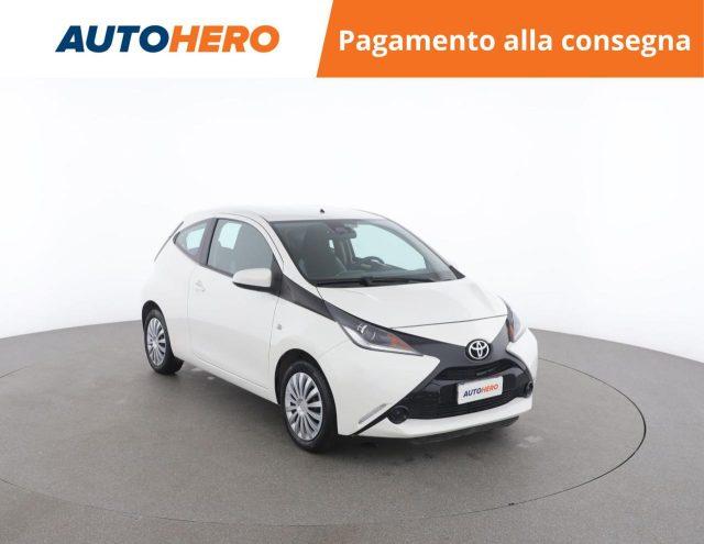 TOYOTA Aygo 1.0 VVT-i 69 CV 5 porte x-cool TSS