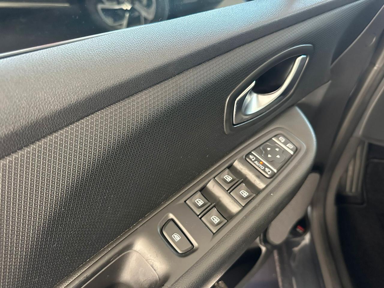 Renault Clio dCi 8V 90CV Start&Stop 5 porte Energy Intens