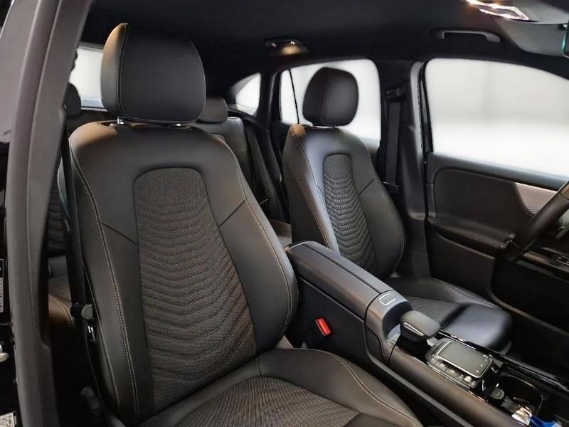 MERCEDES-BENZ GLA 250 Automatic EQ-POWER Business Extra