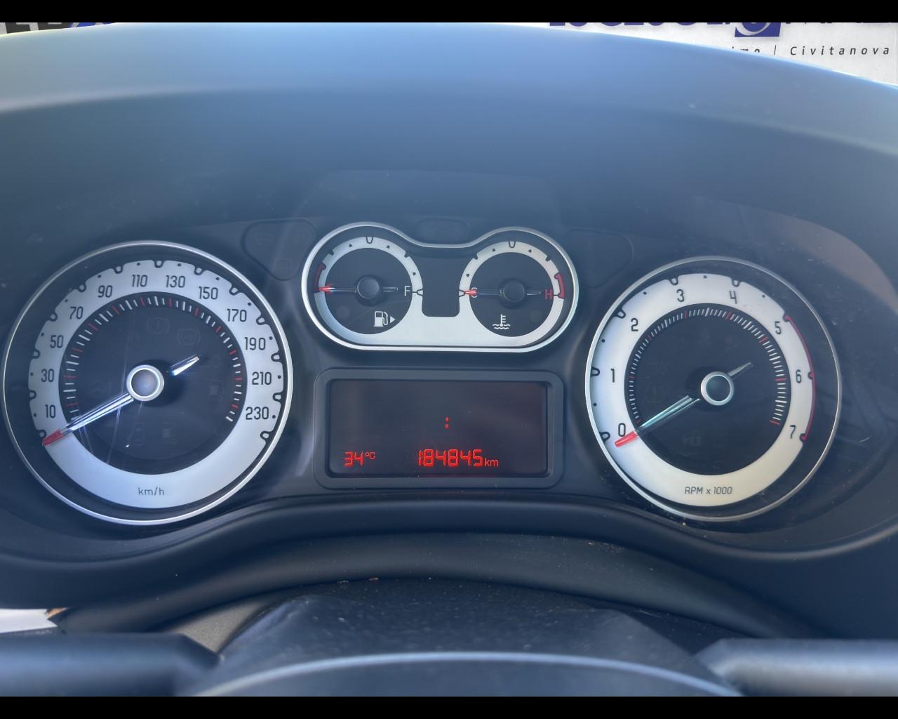 FIAT 500L - 500L 1.6 Multijet 105 CV Trekking