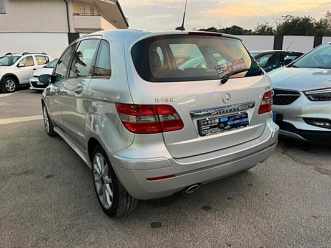 Mercedes-benz B 180 CDI 1 PROPRIETARIO (SI)