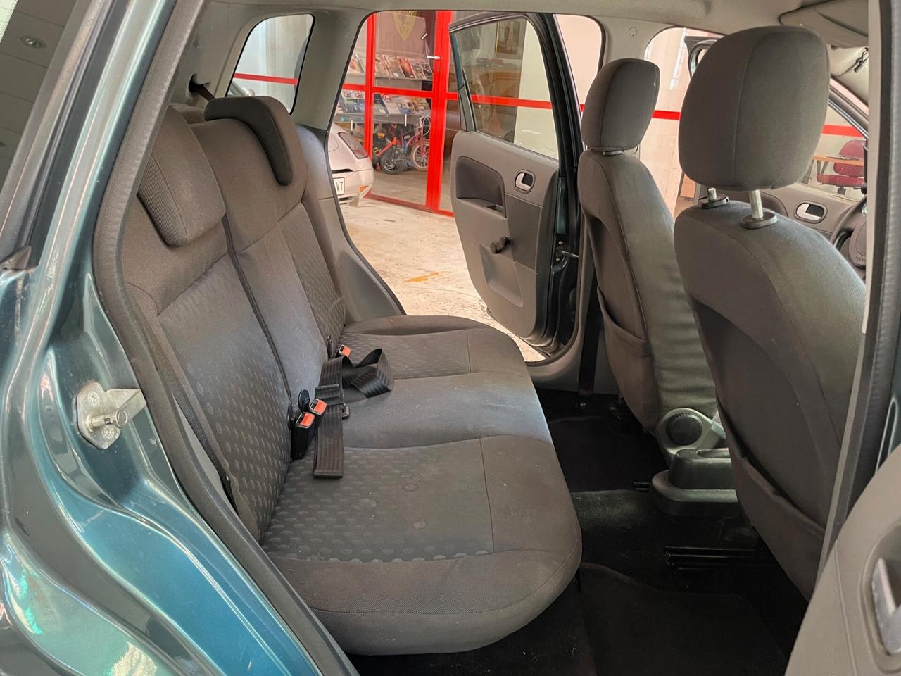 Ford Fiesta 1.4 16V EURO4 95.000KM!!!