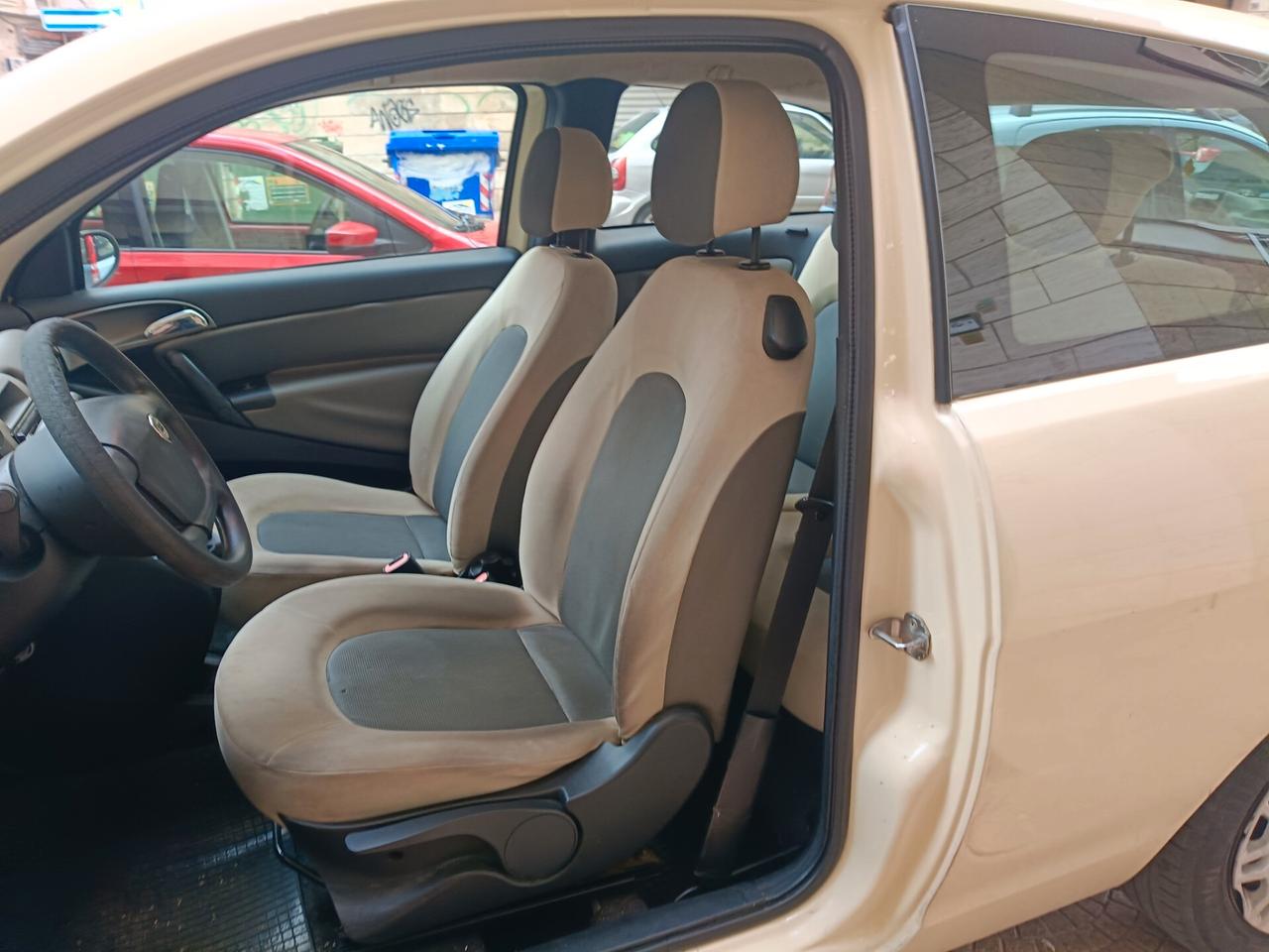 LANCIA YPSILON 1.2-VISTA E PIACIUTA-NEOPATENTATI-Euro1699