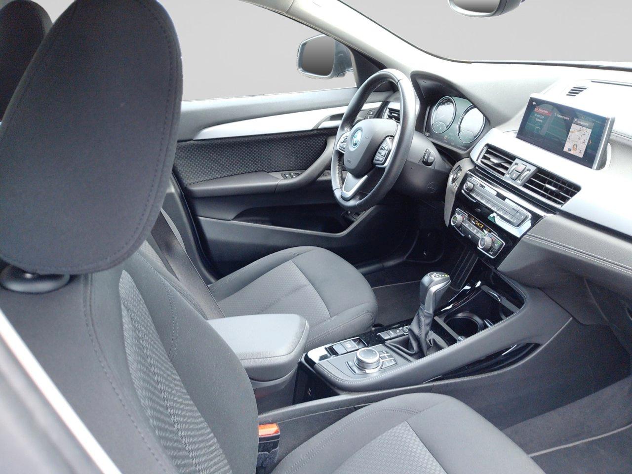 BMW X2 xdrive25e Business X auto