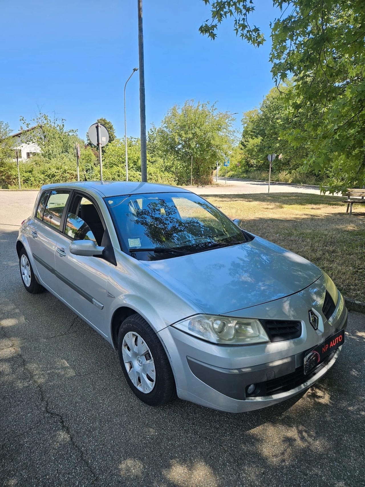 Renault Megane neopatentati
