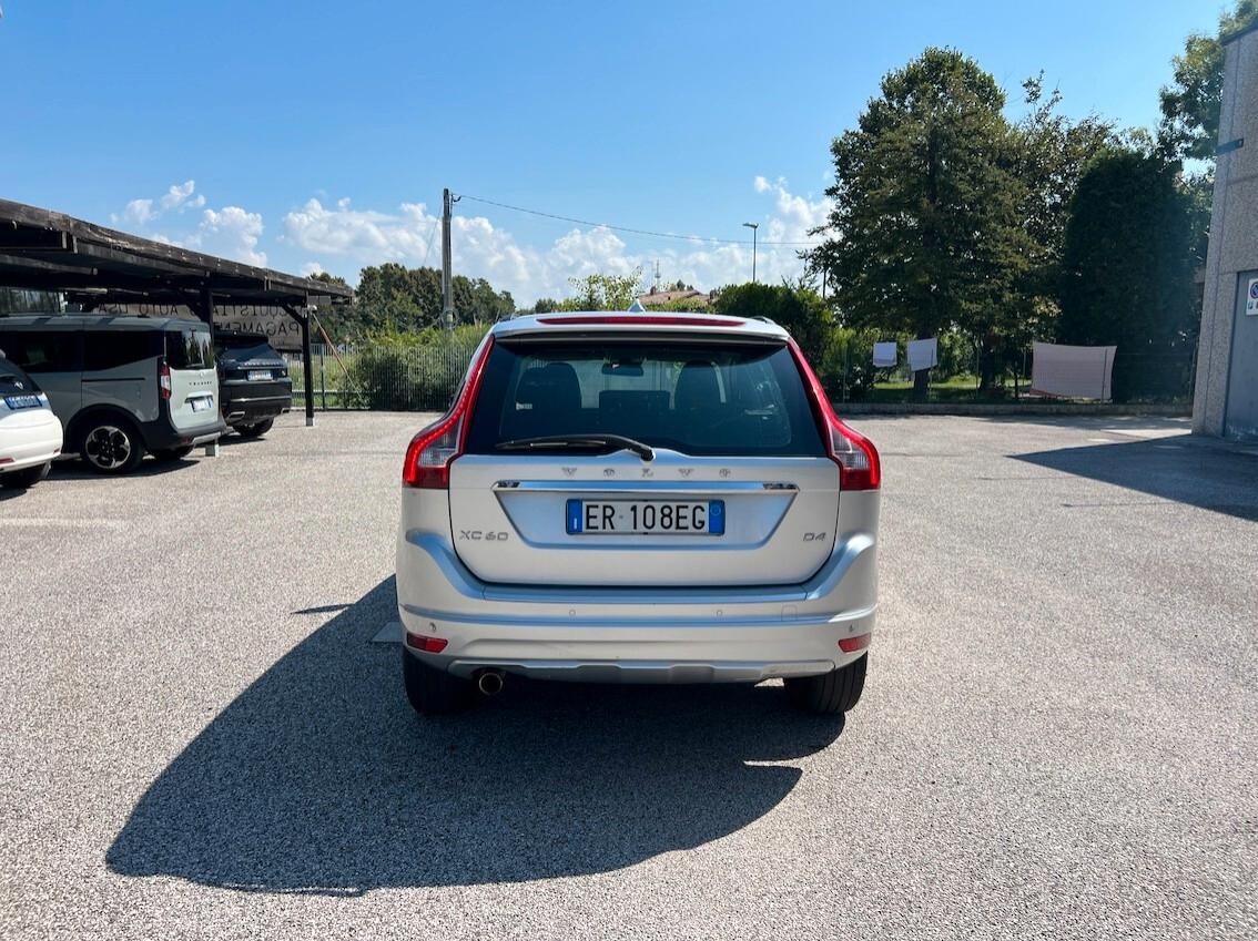 Volvo XC60 D3 2.0 D 163 CV MOMENTUM