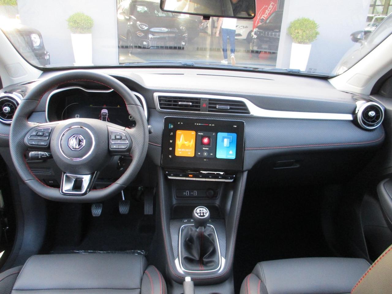 Mg ZS 1.5 Luxury - Carplay/Led