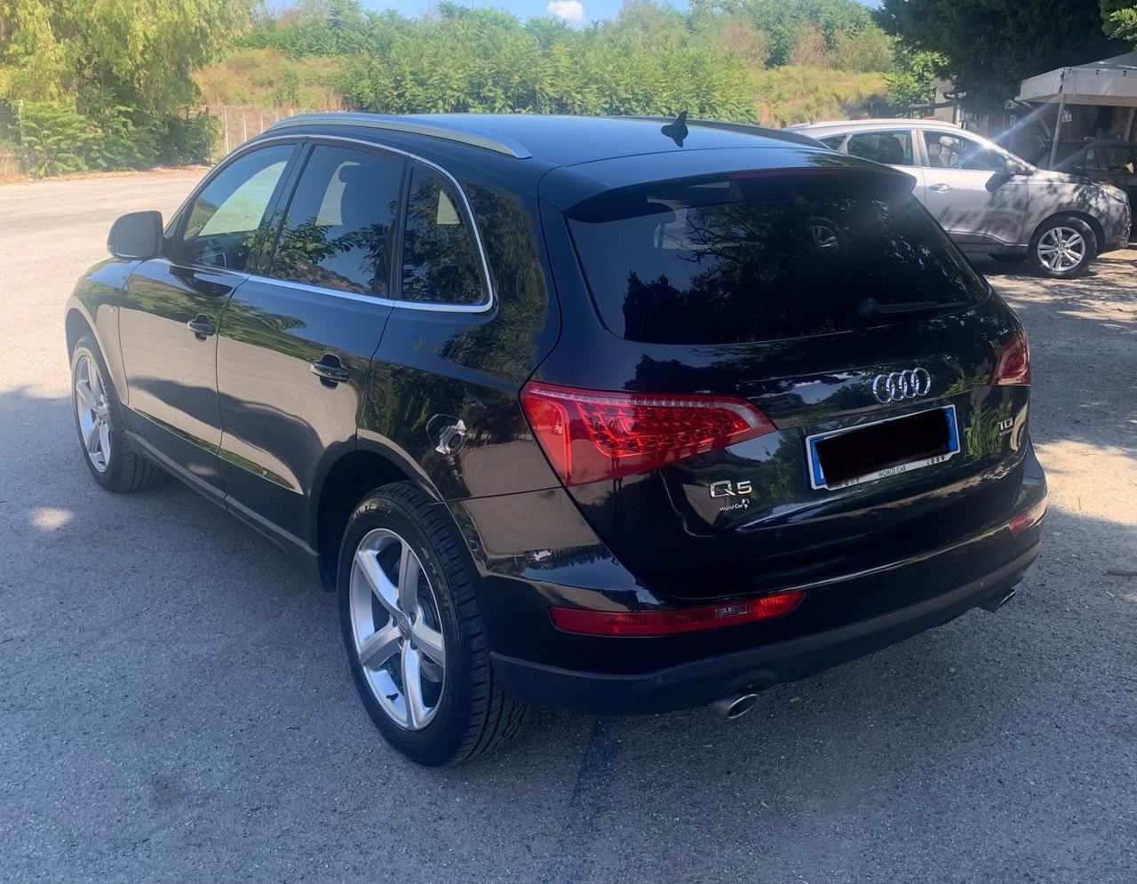 Audi Q5 3.0 V6 TDI quattro S tronic Advanced