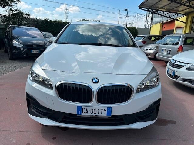 Bmw 2er Active Tourer 218i Active Tourer Sport,