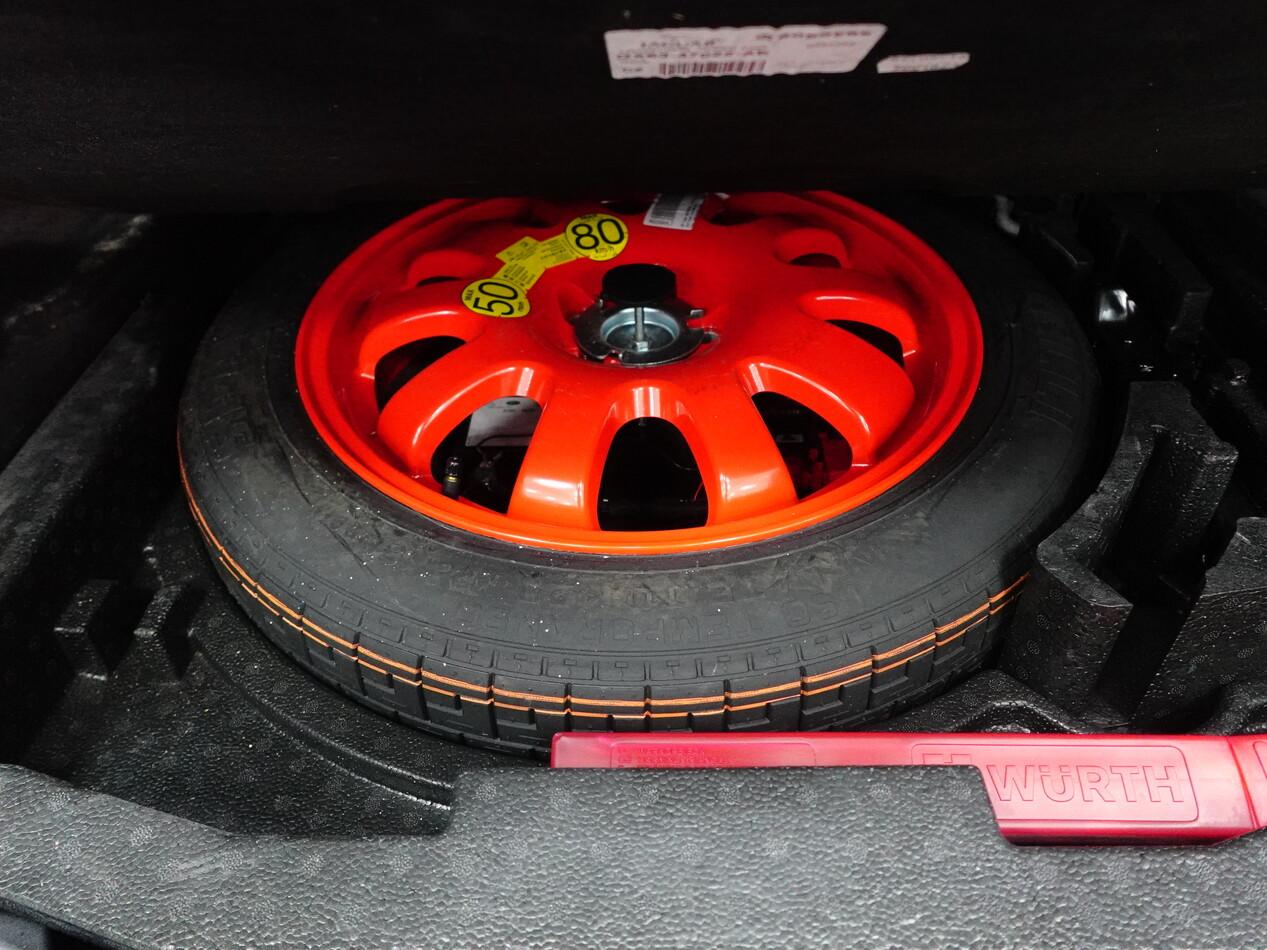 Jaguar XF 2.0d 180 CV R-SPORT