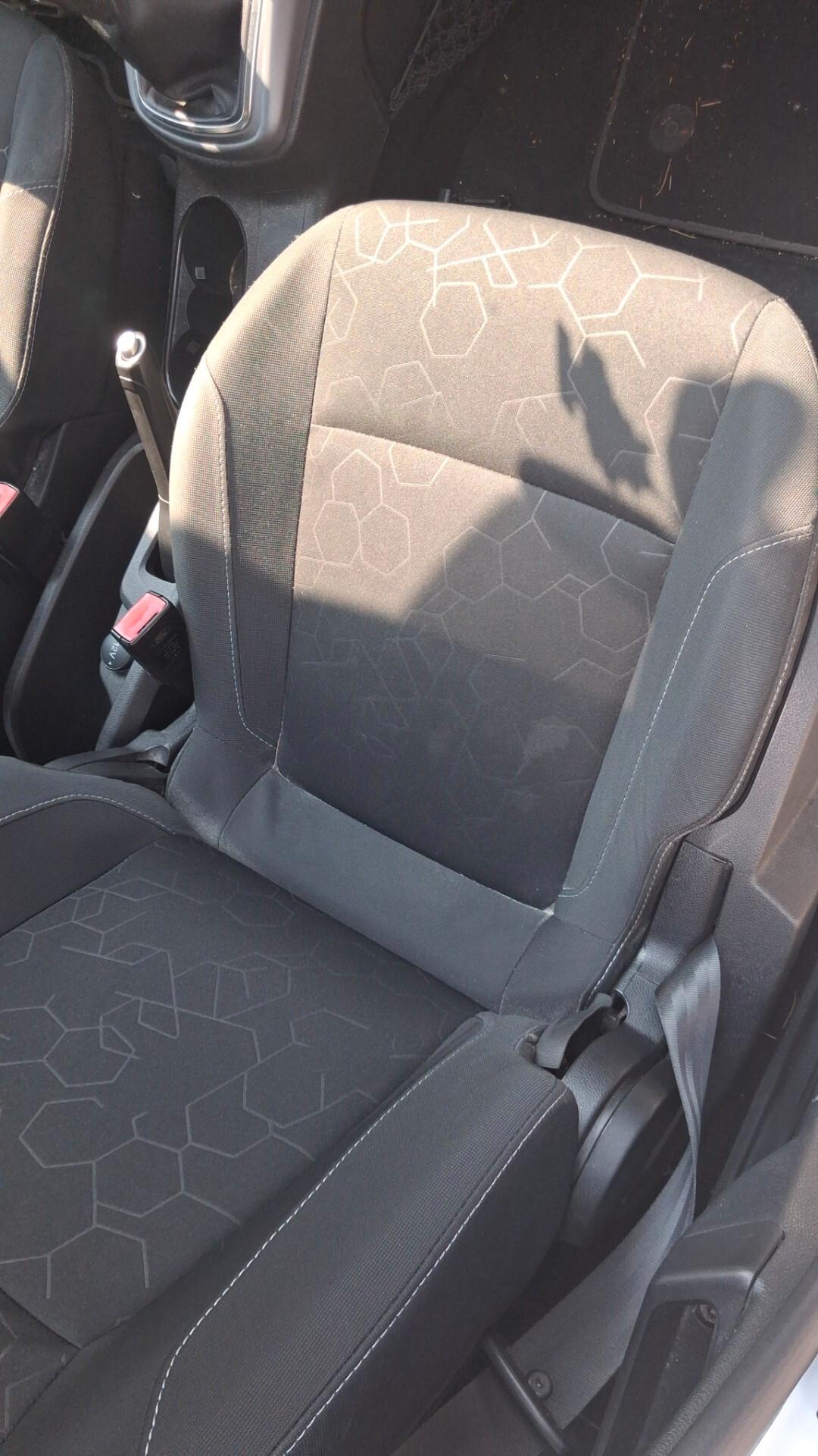 Ford B-Max 1.5 TDCi 95 CV Titanium E6