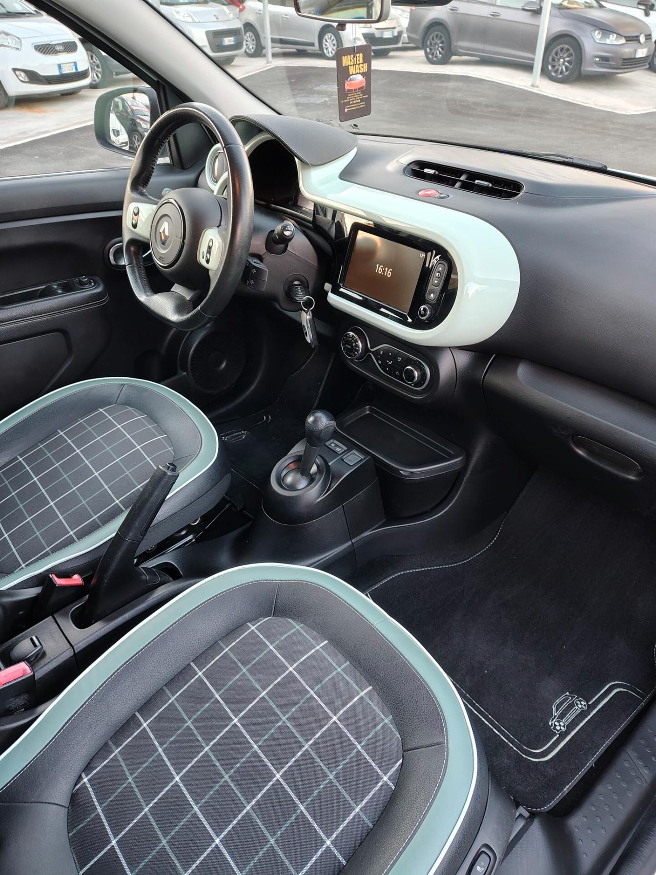 Renault Twingo La Parisienne CABRIO