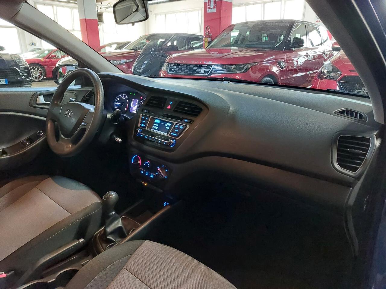 Hyundai i20 1.2 84 CV 5 PORTE 44000 KM!!! UNIPRO'!!! CLIMA FENDY RADIO USB!!! E6b