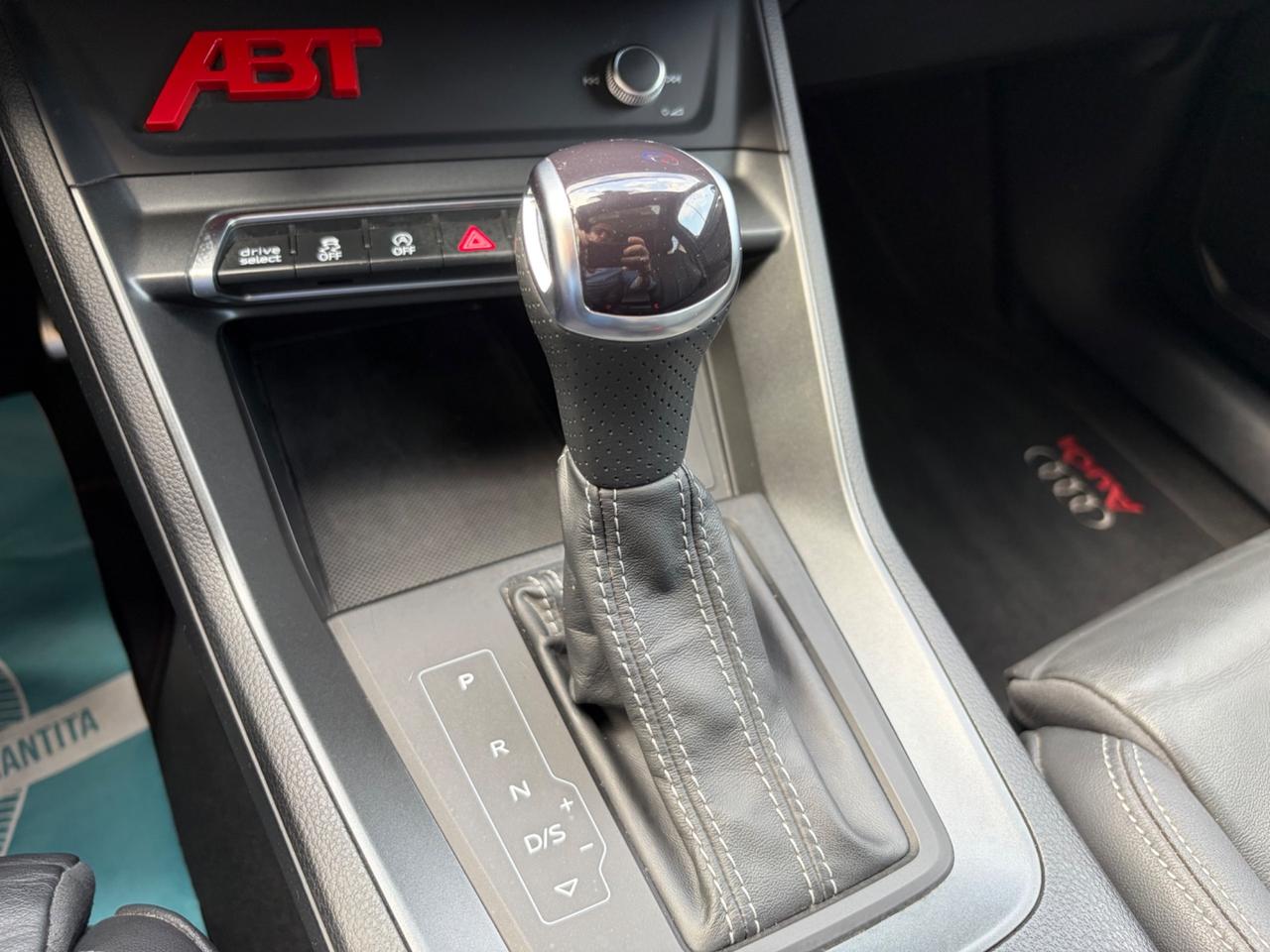 Audi Q3 SPB 45 TFSI quattro S tronic Identity Black