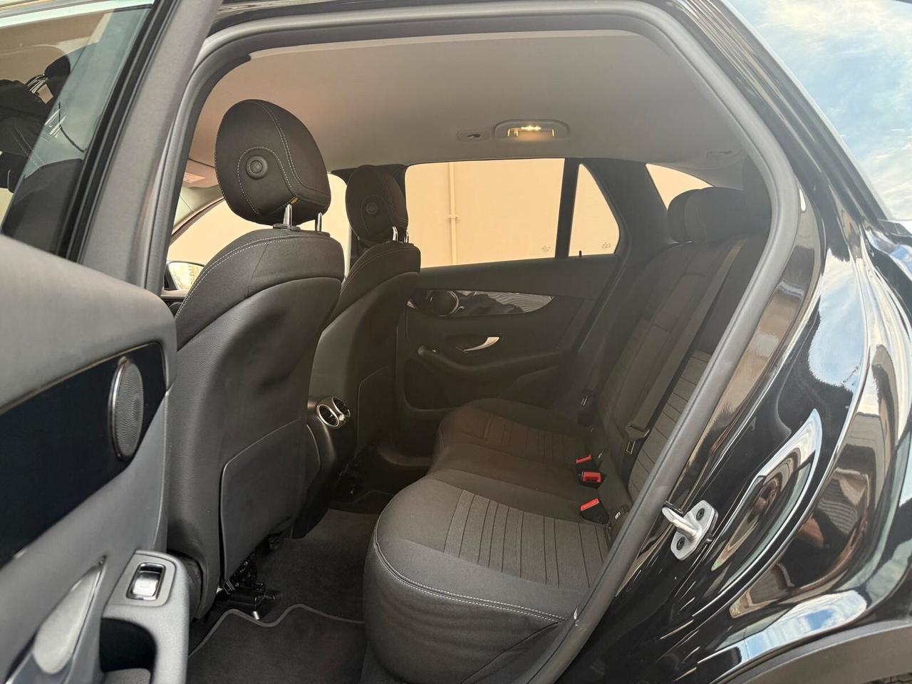 MERCEDES-BENZ GLC 220D COUPE' 4MATIC SPORT 2.0 194CV PELLE NAVI CAM ANNO 2022