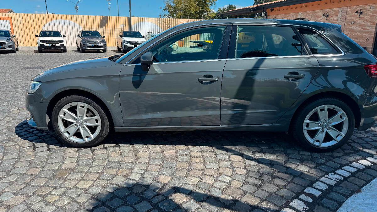 Audi A3 Sportback 30 1.6 tdi Sport 116cv s-tronic