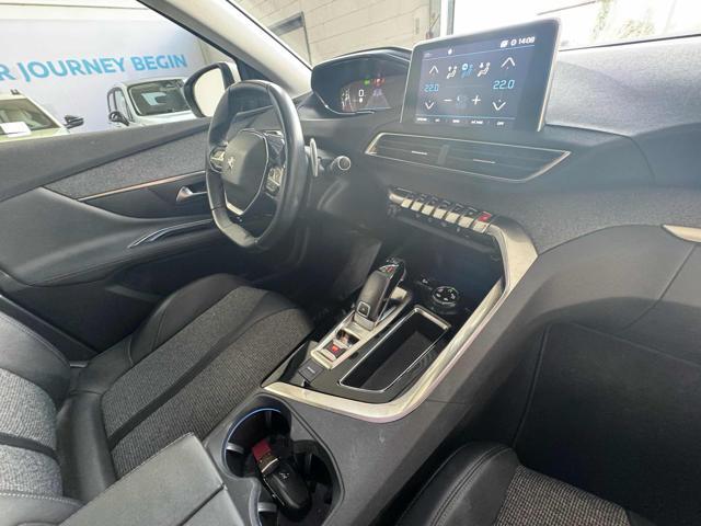 PEUGEOT 3008 BlueHDi 130 S&S EAT8 Allure