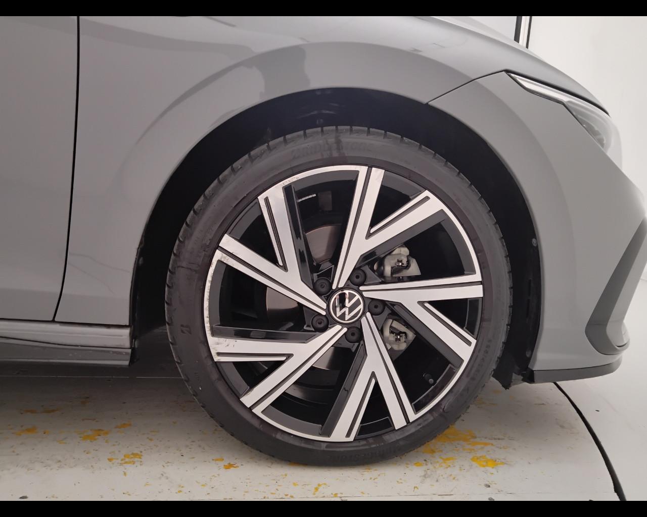 VOLKSWAGEN Golf VIII 2020 - Golf 1.5 etsi evo R-Line 150cv dsg