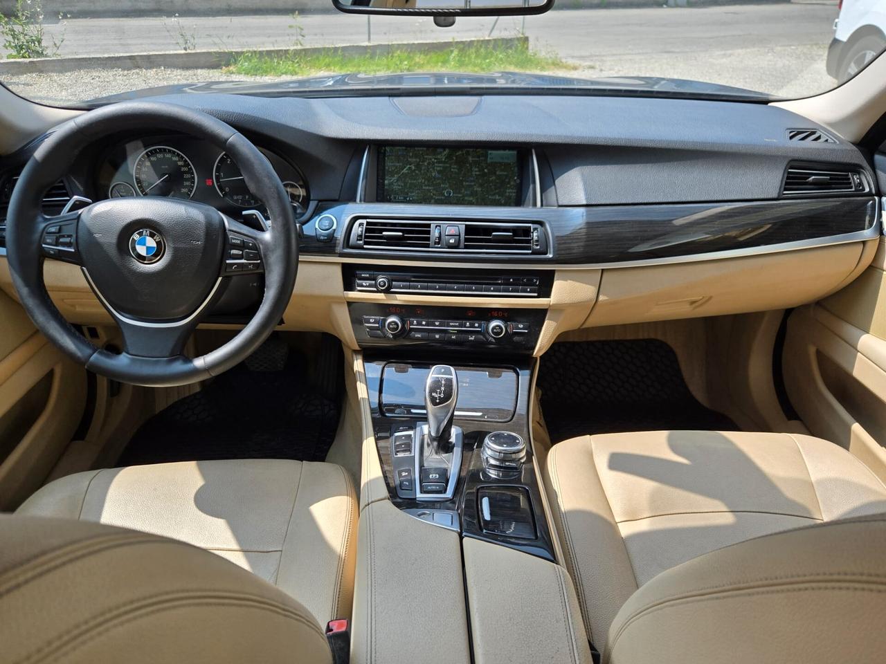 Bmw 530d xDrive 258CV Touring Luxury