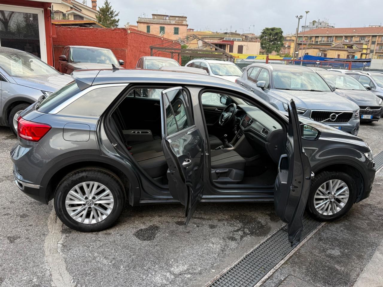 T-Roc 1.6 TDI SCR-unipro-rate-garanzia-permute -