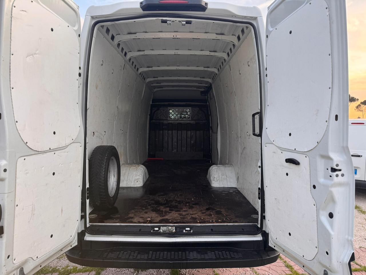 IVECO DAILY L4H3 GEMELLARE 35C16 E6B 2018