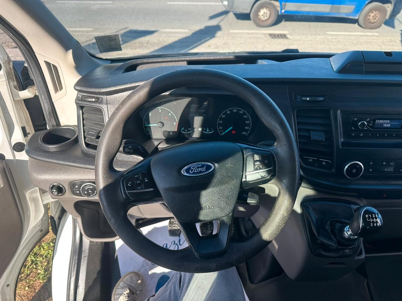 Ford Transit 350 2.0TDCi EcoBlue 130CV 7 posti