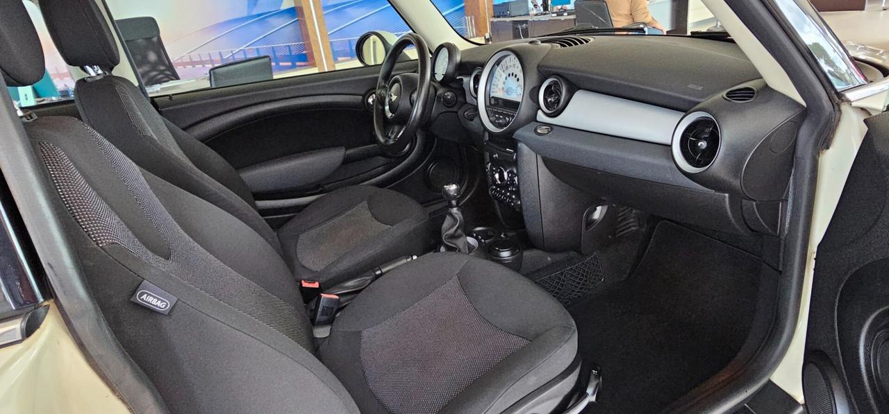 Mini 1.6 16V One D SOLO 103000 km