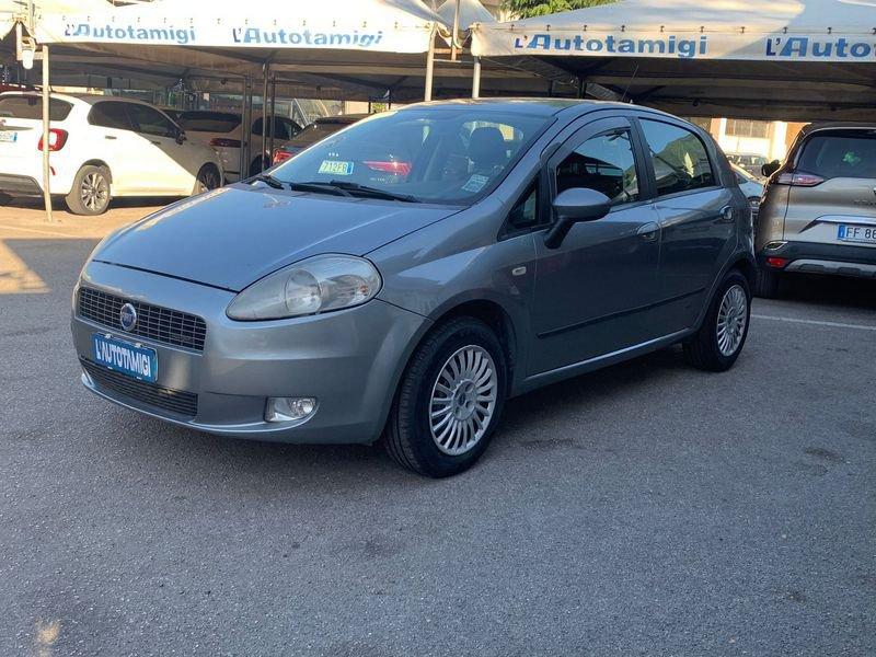 FIAT Grande Punto 1.3 MJT 75 CV 5 porte Dynamic