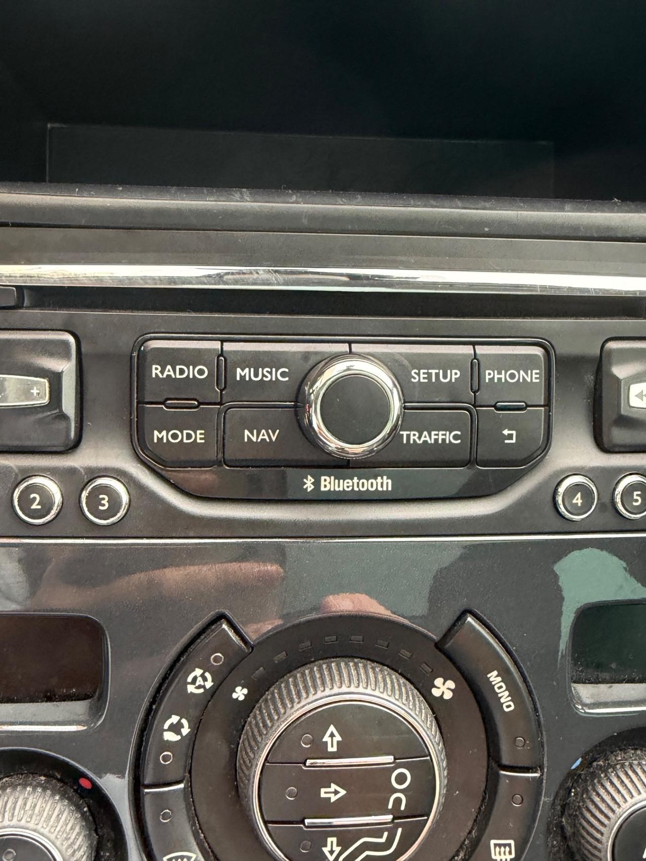 Peugeot 3008 1.6 HDi 2016 Crossway – Tetto Panoramico – Full Optional