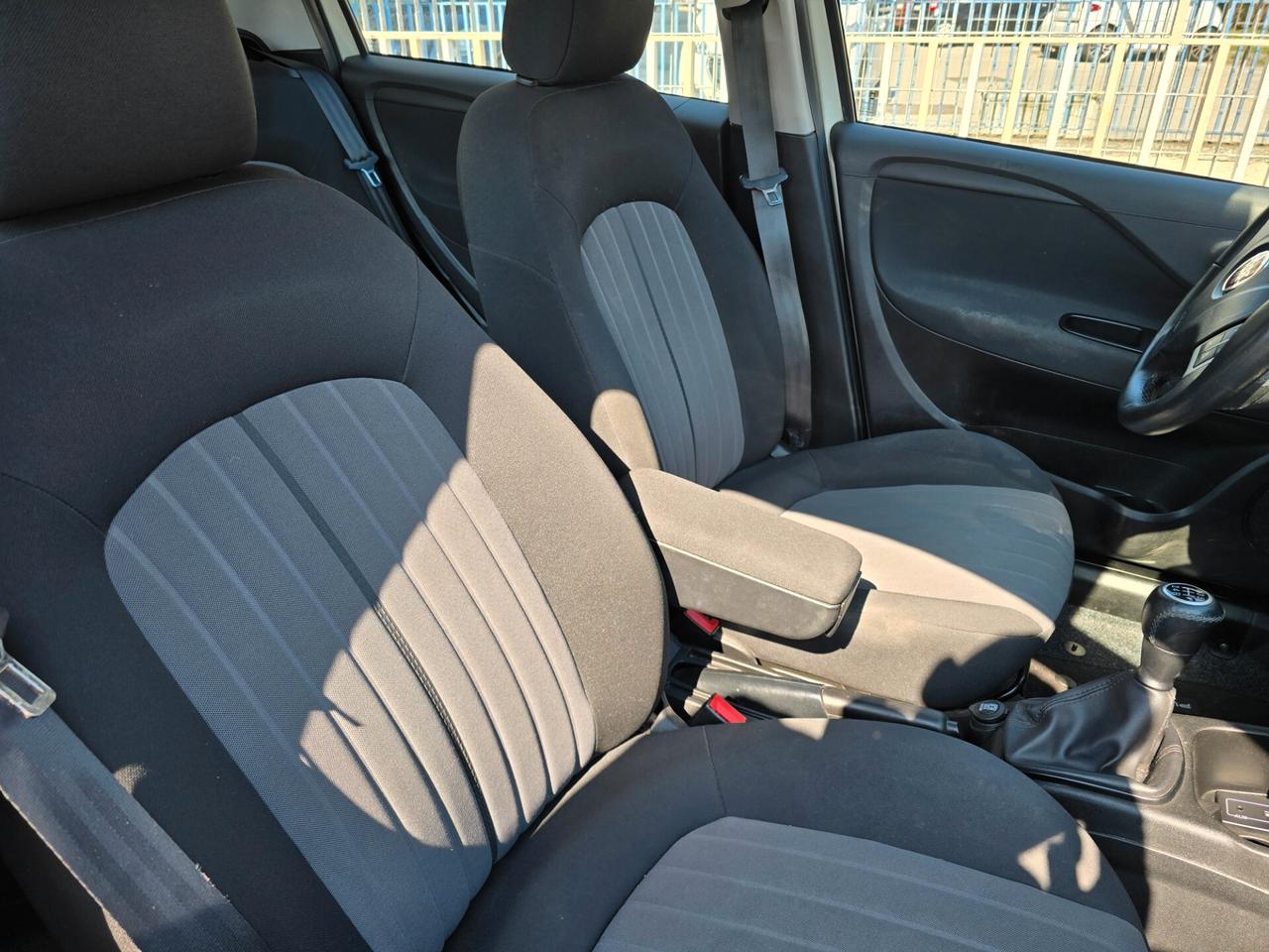 Fiat Punto 1.3 MJT II S&S 95 CV 5 porte Street