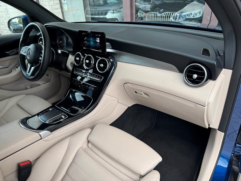 Mercedes Glc Coupe 200 Mhev (eq-Boost) Executive 4matic Auto