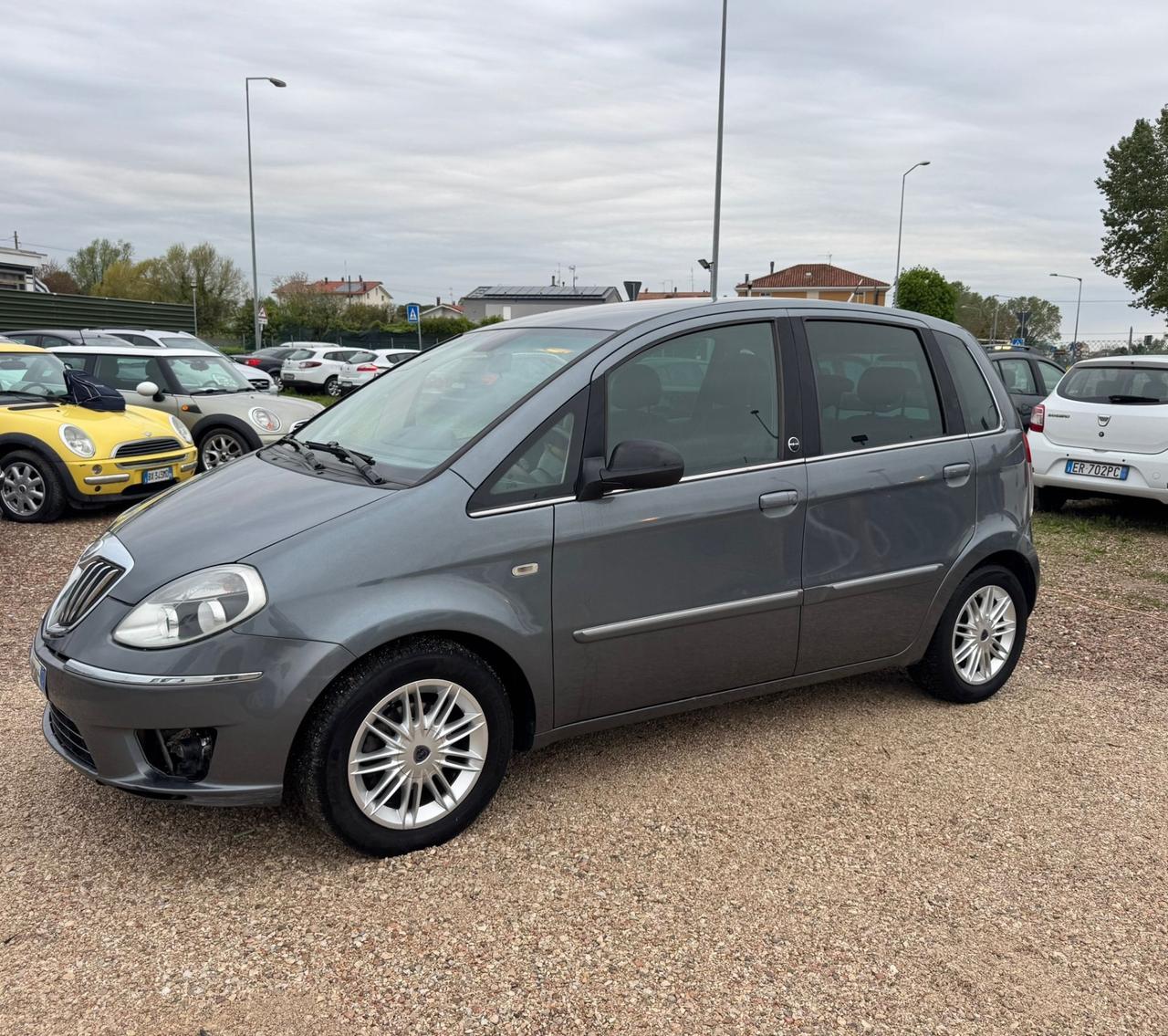 Lancia MUSA 1.4 8V Ecochic GPL Gold