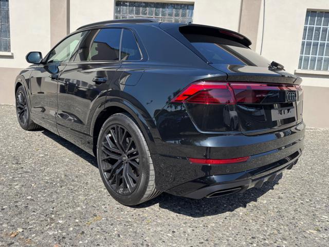 AUDI Q8 SUV TFSI e quattro 290 kW tiptronic S line edition