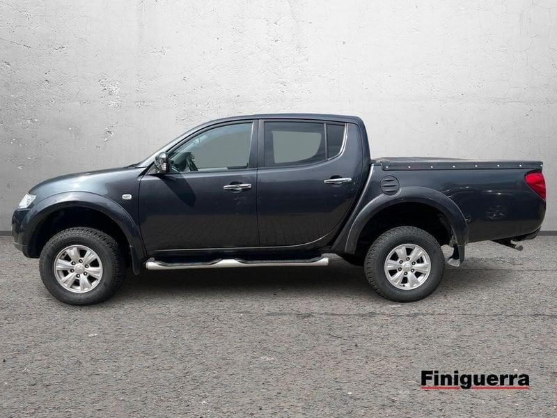 Mitsubishi L200 L200 2.5 DI-D/178CV DC Intense Plus