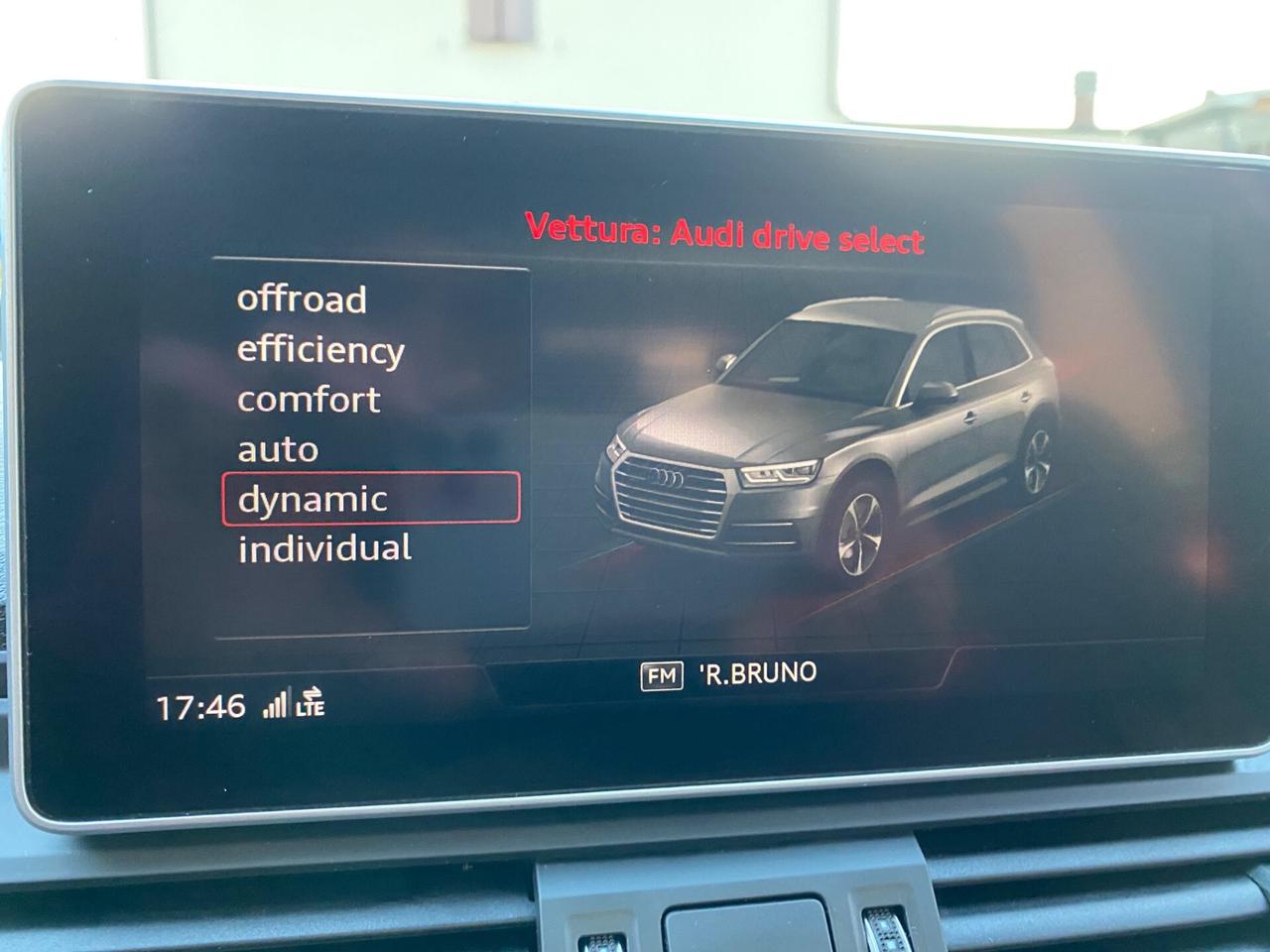 Audi Q5 2.0 TDI quattro S tronic Design Sport