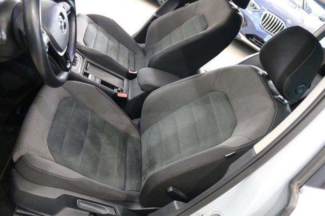 VOLKSWAGEN Golf Variant 1.6 TDI 115 CV DSG Highline BlueMotion Tech.